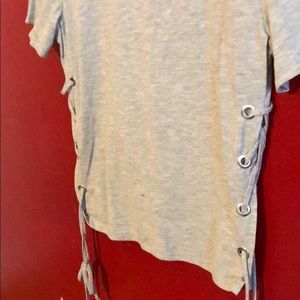 H&M Tops - Gray Shirt H&M Tops - Gray Shirt